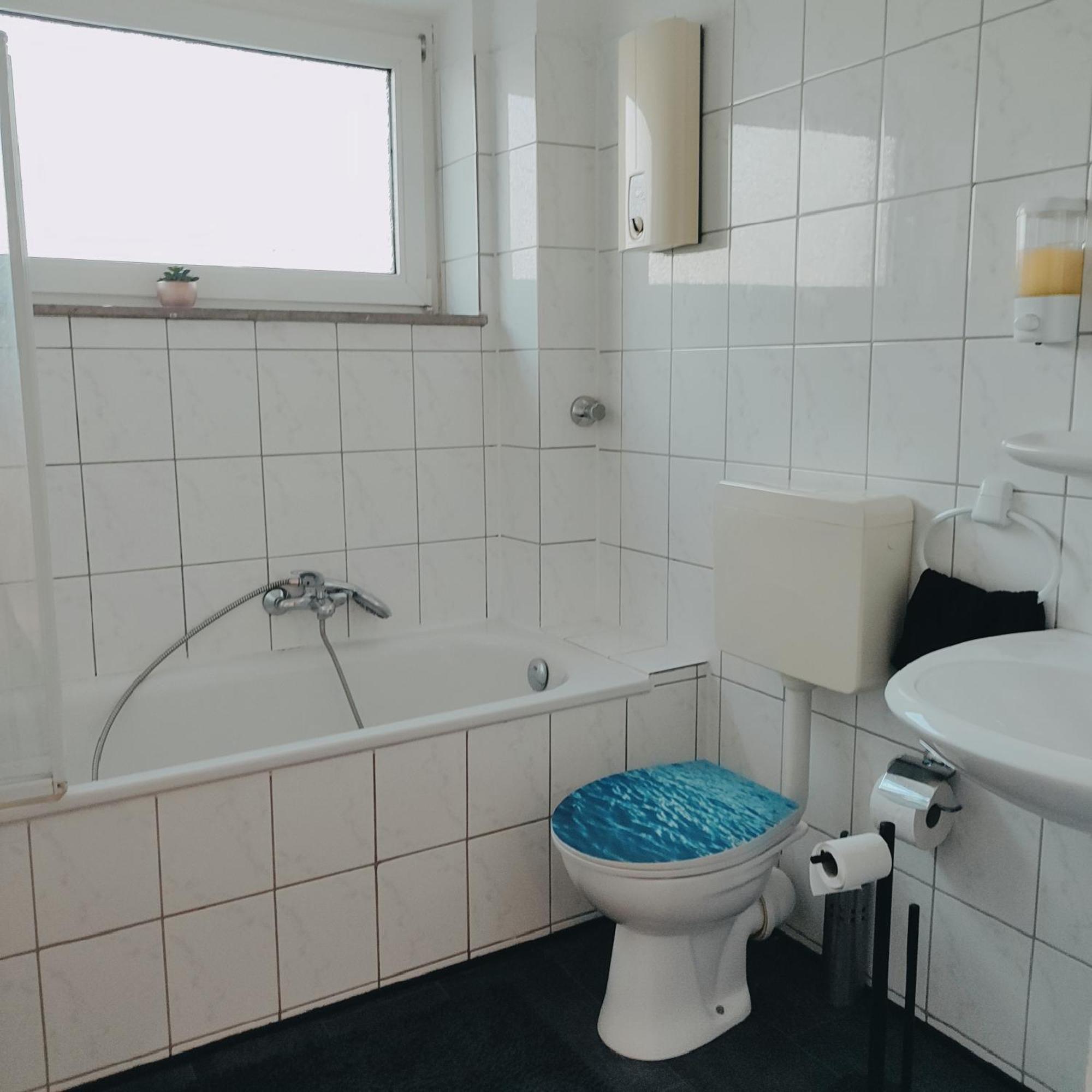 Monteur-Ferien-Messewohnung Mettmann 6 Personen 2 Og Екстериор снимка